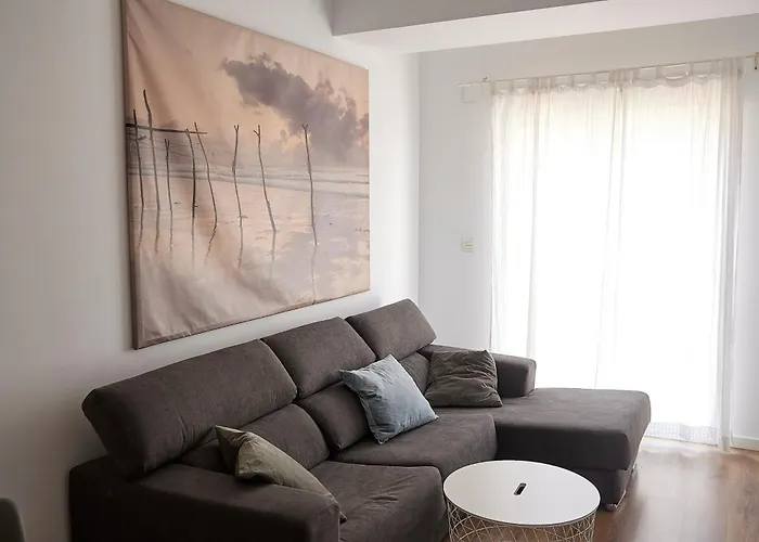 Arts 4 - Private Sunny Terrace & 2 Baths Apartamento