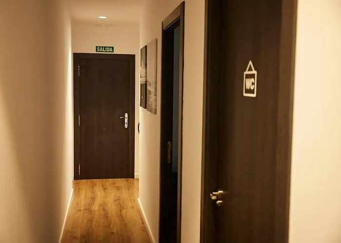 Apartamento Arts 4 - Private Sunny Terrace & 2 Baths