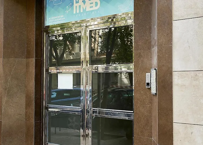 Apartamento Arts 4 - Private Sunny Terrace & 2 Baths